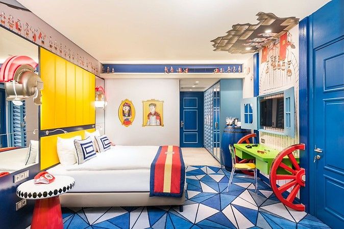 Deluxe Oda Fransız Balkonlu